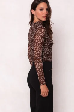 Ava Long Sleeve Top in Leopard