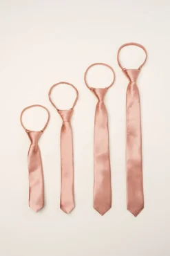 Boys Max Tie in Apricot Crush