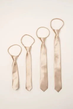 Boys Max Tie in Champagne