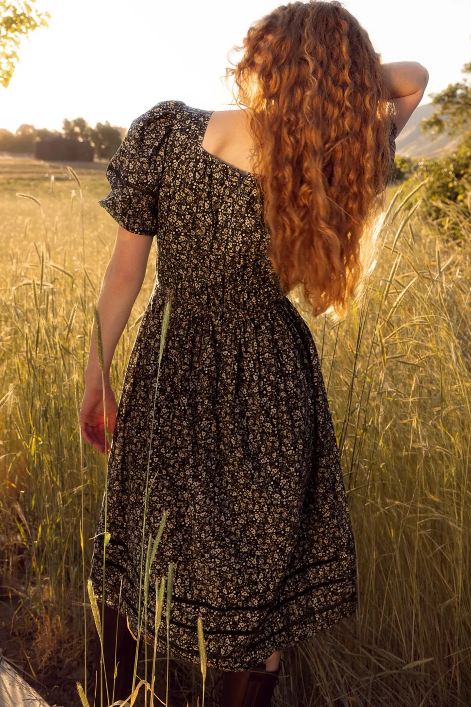 Brooklyn Dress in Navy Dainty Floral
