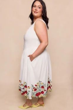 Clarissa Dress in Strawberry