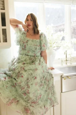 Florentina Dress in Pistachio Aquarelle Fleur