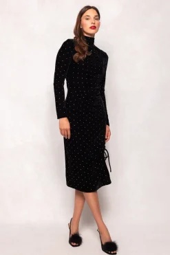 Hunter Dress in Black Velvet - Slightly Imperfect