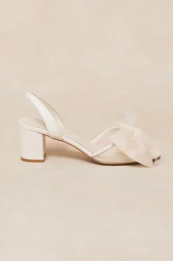 Ivy Bow Heel in White