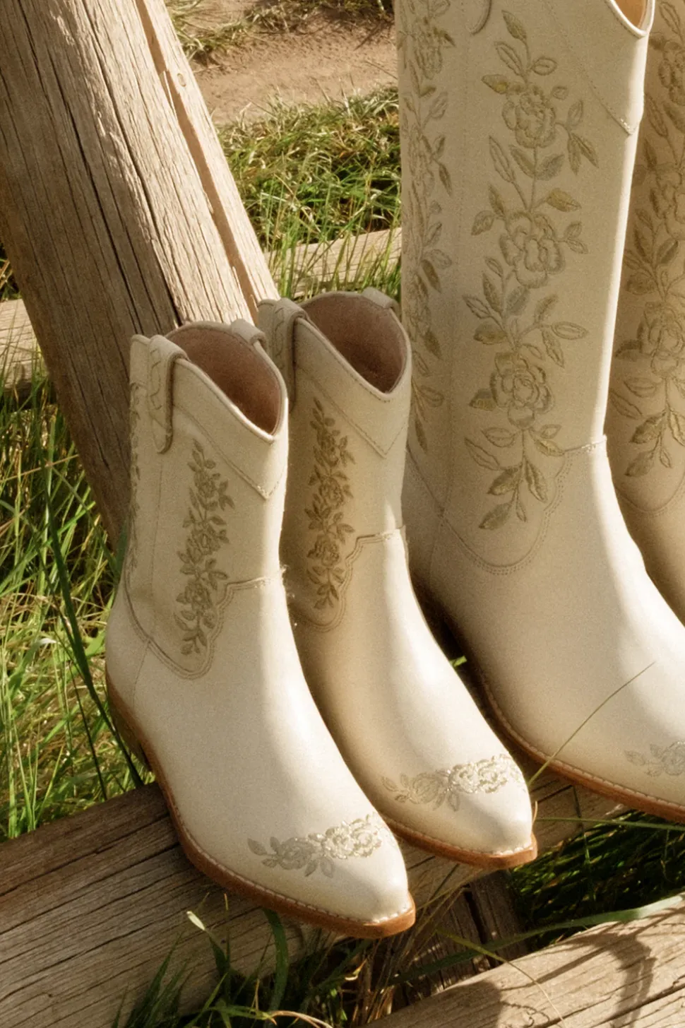Mini Avery Boot in Cream
