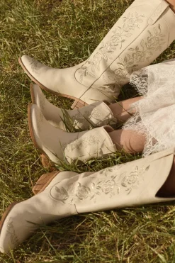 Mini Avery Boot in Cream