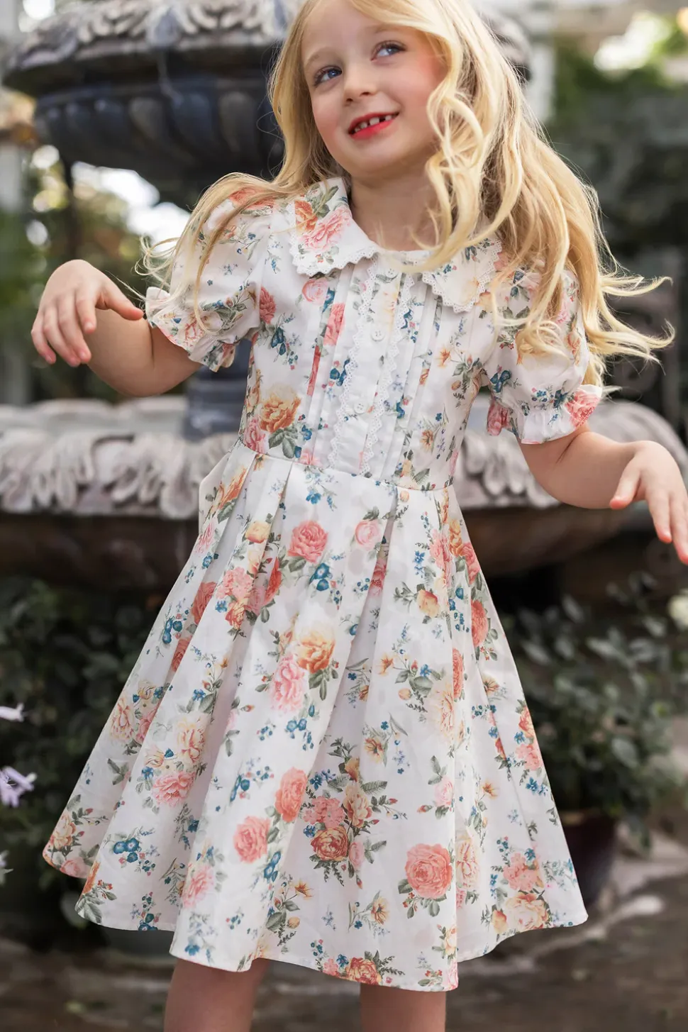 Mini Sophia Dress in Countryside Peony Blossom