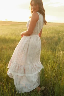 Presley Sleeveless Dress in Cream Gingham