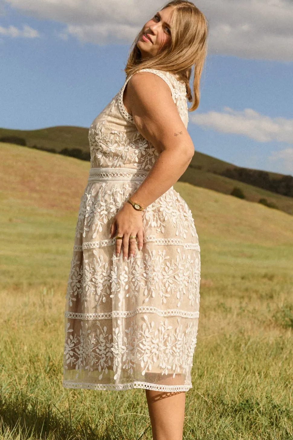 Sicily Sleeveless Dress in White