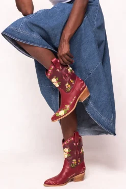 Sierra Bootie in Red