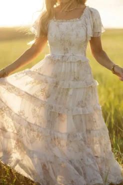 Winnie Dress in Bright White Wispy Wildflower